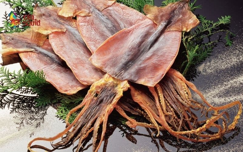 Tam cá nguyệt đầu, mẹ nên kiêng mực khô để tránh rủi ro cho thai nhi