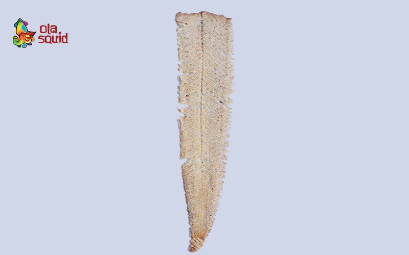 Flattened Seasoned Dried Squid A2 | Size 70–100 pcs/kg 7 A2 flattened squid – bold flavour, big pieces, irresistibly tasty.
