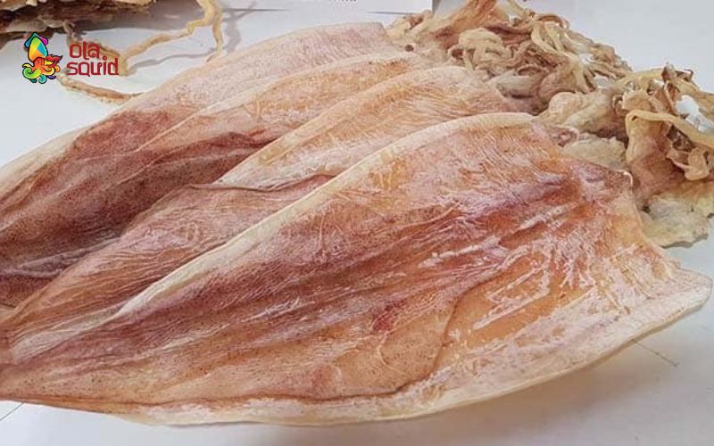 Cách chọn mực khô ngon, an toàn chỉ dân trong nghề mới biết 2 Chọn đúng loại mực khô ngon - bí quyết làm nên món ngon đỉnh cao!
