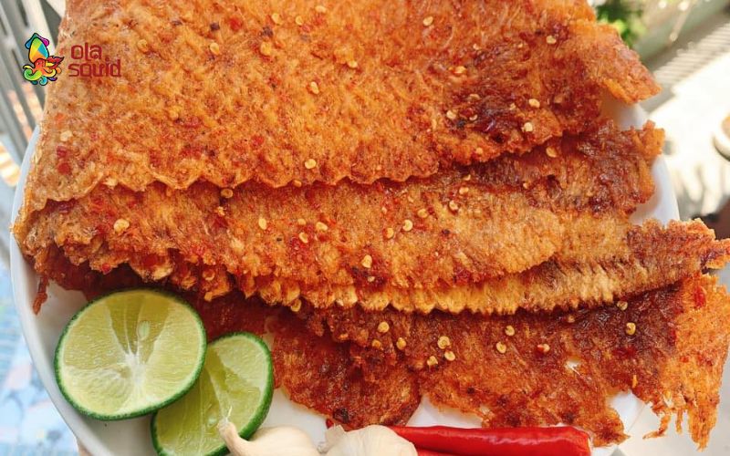 Hình ảnh mực khô tẩm gia vị, sẵn sàng chế biến món ăn hấp dẫn