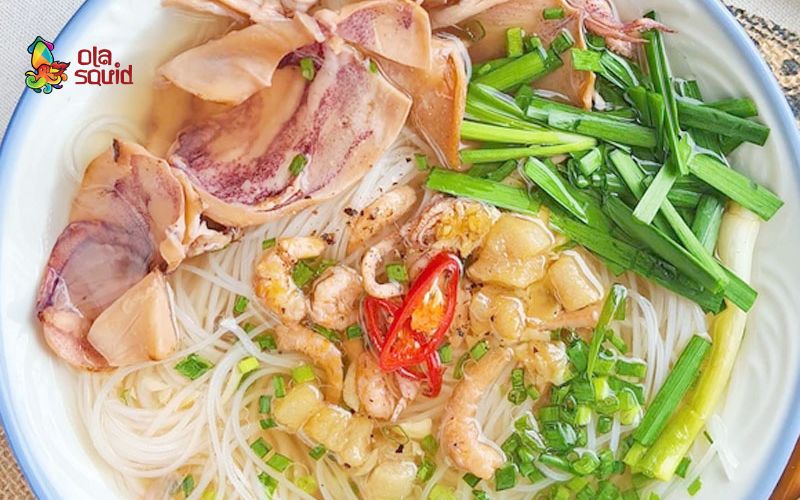Canh khô mực mang vị ngọt tự nhiên, thanh mát