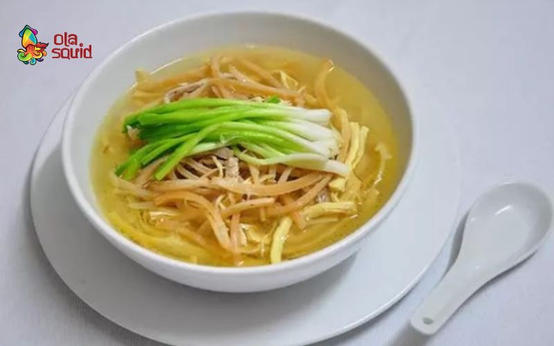 Chỉ vài bước đơn giản, bạn đã có món canh mực khô thanh mát cho cả nhà