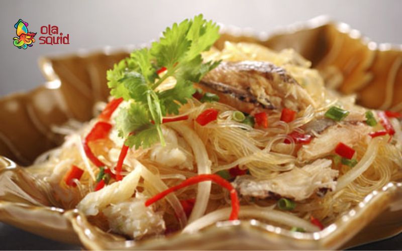 Mực 1 nắng làm gì ngon? Gợi ý 7 món ngon dễ làm tại nhà 4 Cách chế biến món mực một nắng xào miến