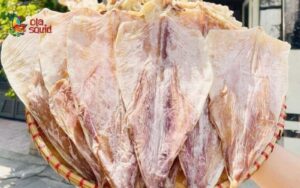 Ưu tiên những con thân thẳng, mình dày, cầm chắc tay