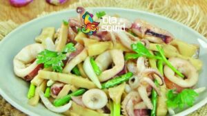 Cách làm mực xào măng ngon mà bạn không nên bỏ qua