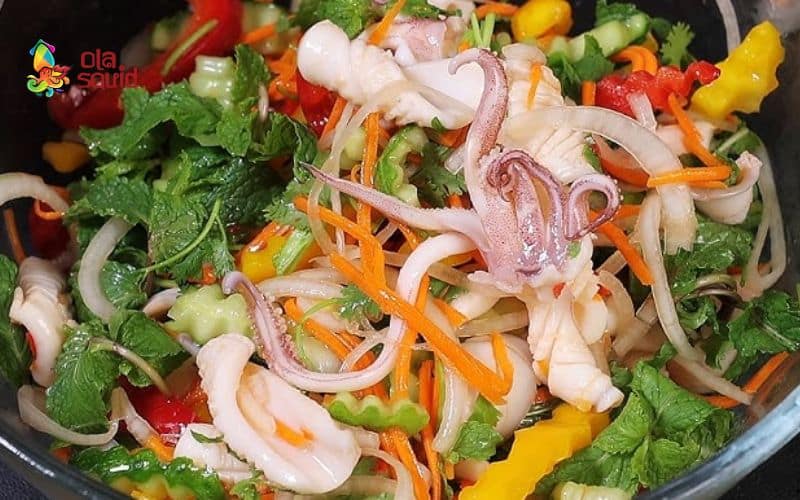 Mực bầu là mực gì? Giá bao nhiêu, cách chọn và chế biến ngon nhất 7 Gỏi mực bầu càng ăn càng cuốn