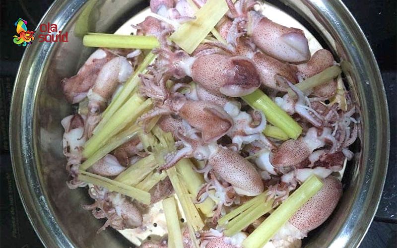 Cách làm mực sim hấp bia đơn giản, càng ăn càng mê 4 Món mực sim hấp bia thơm nức và dai giòn