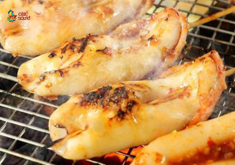 Mực lá là mực gì? Làm món gì ngon? 5 Nướng mực vừa chín tới, vàng thơm hấp dẫn