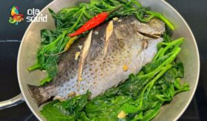 Cá dìa hấp mồng tơi ít dầu mỡ, giữ nguyên vị biển cả