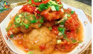 Các bước chế biến chả mực sốt cà chua