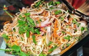 Gỏi mực hoa chuối dễ làm tại nhà