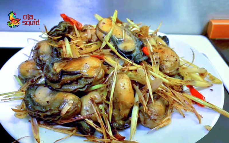 Hàu làm món gì ngon? 14 món ăn từ hàu thơm ngon, bổ dưỡng 5 Món hàu xào sả ớt đậm vị