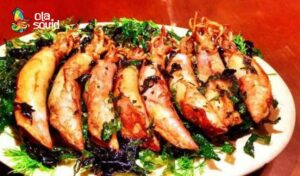 Các bước chiên mực lá lốt vàng đều