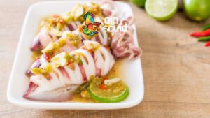 Cách làm mực hấp nước dừa thơm béo nhẹ