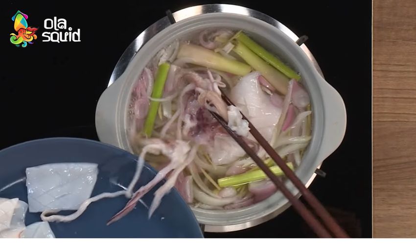 Cách làm mực nhúng giấm giòn ngon chuẩn vị miền Nam 4 Cách nhúng mực và thưởng thức
