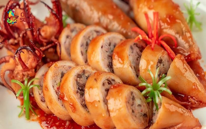 Mực trứng làm gì ngon nhất? Gợi ý 10 món dễ làm tại nhà 13 Mực trứng nhồi thịt xông khói mềm ngọt