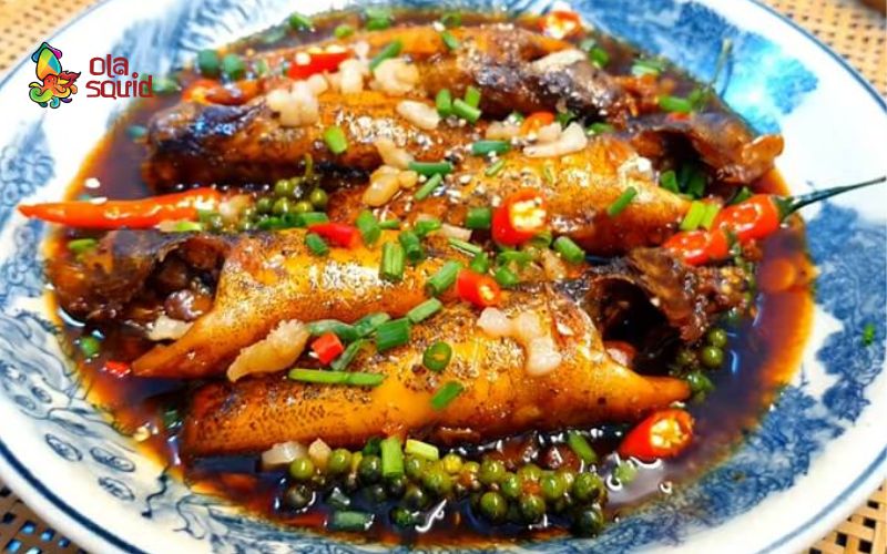 Cá bống tượng làm món gì ngon? Danh sách 7 món ngon đậm đà 3 Cá bống tượng kho tiêu đậm đà