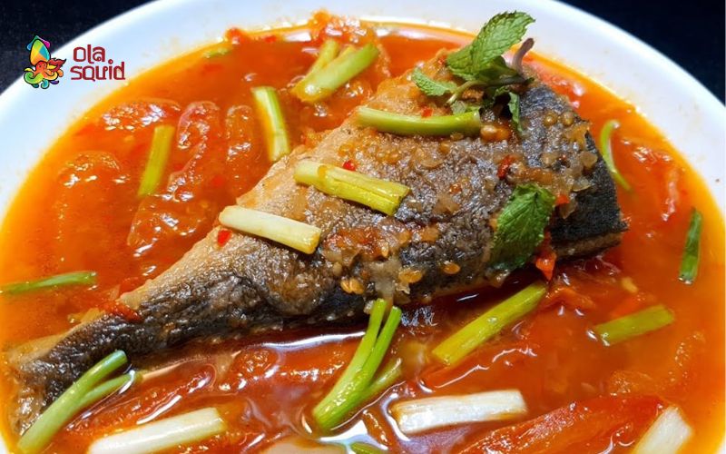 Cá cam làm món gì ngon? Bật mí 12 món ăn dễ làm tại nhà 1 Cá cam kho cà chua đậm vị