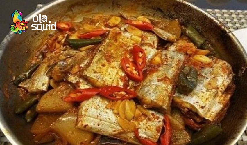 Cá hố làm món gì ngon? Bật mí 10 công thức chuẩn vị gia đình 8 Cá hố kho thịt ba chỉ