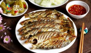 Cá mòi chiên giòn