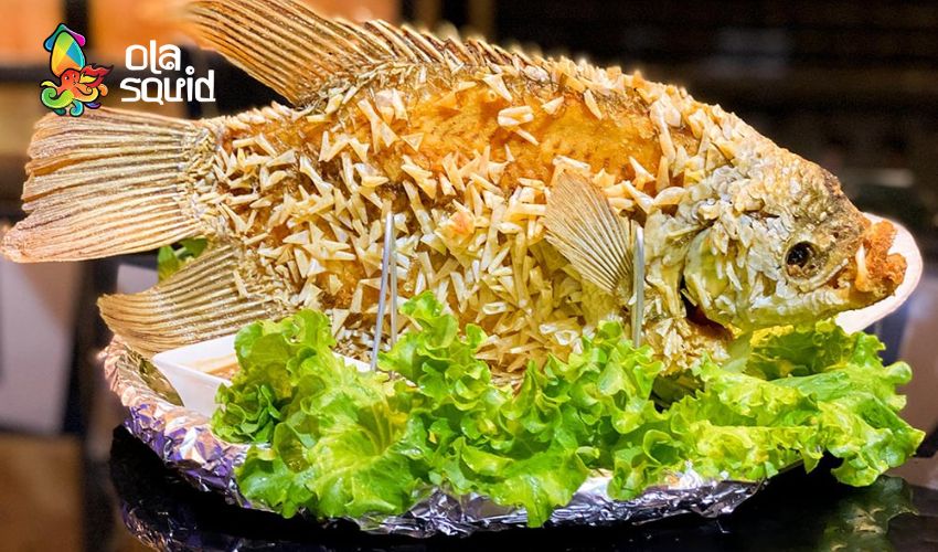 Cá tai tượng làm món gì ngon? 11 món ăn bổ dưỡng từ cá tai tượng 3 Cá tai tượng chiên xù giòn tan