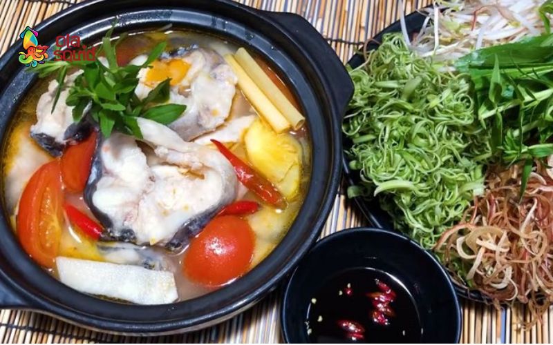 Cá lăng làm món gì ngon? 12 món cá lăng đậm đà mà ai cũng ghiền 3 Cá lăng làm món gì ngon? Gợi ý món lẩu cá lăng măng chua