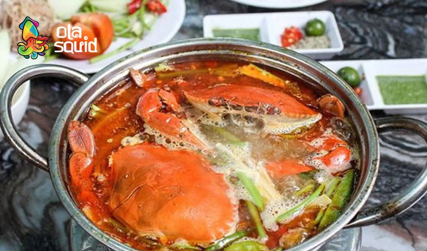 Cua biển làm món gì ngon? Xem ngay list 15 món siêu hấp dẫn 10 Lẩu cua biển chua cay