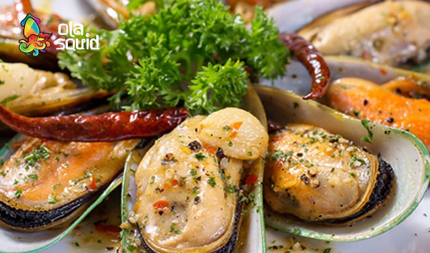 Vẹm xanh làm món gì ngon? Giá vẹm xanh và cách sơ chế 4 Vẹm xanh nướng bơ tỏi thơm nức