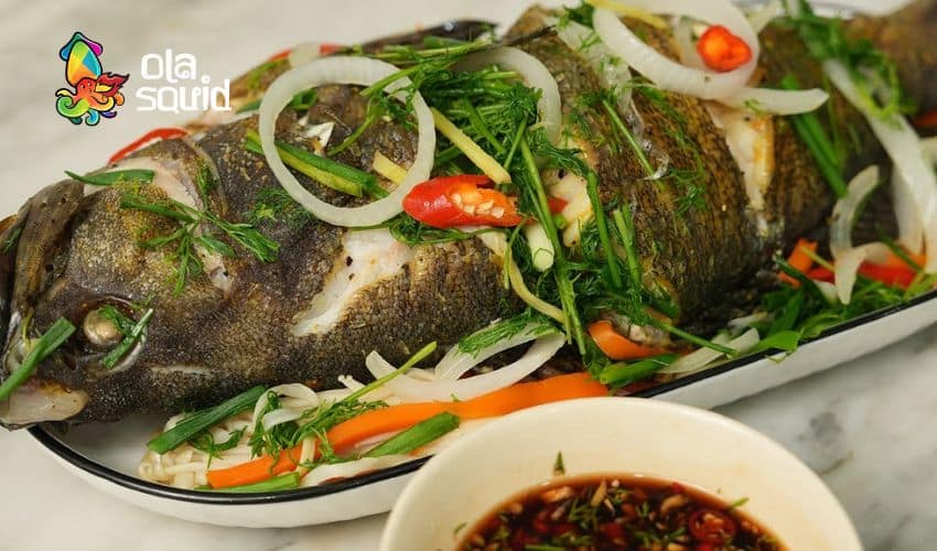 Bật mí cách làm cá hấp xì dầu chuẩn vị, không bị tanh 6 Cá mú hấp xì dầu