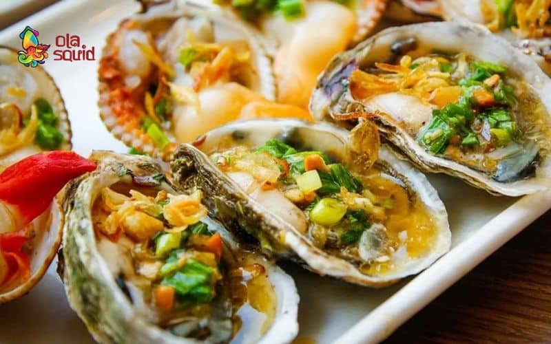 2 cách làm hàu nướng mỡ hành béo thơm, ăn là ghiền 1 Cách nướng hàu ngon với lò vi sóng đơn giản