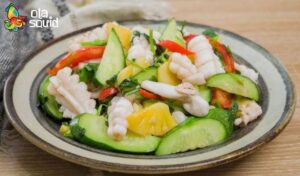 Crispy and Delicious Stir-Fried Squid with Cucumber: A Classic Recipe