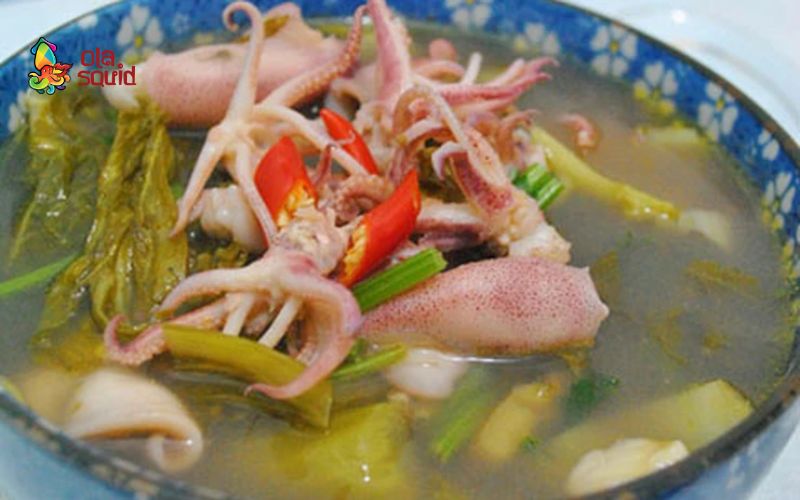 Cách nấu canh chua mực ngọt thanh tại nhà cho ngày hè 4 Canh mực nấu chua với dưa chua chuẩn vị