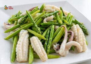 Cách làm mực xào măng tây